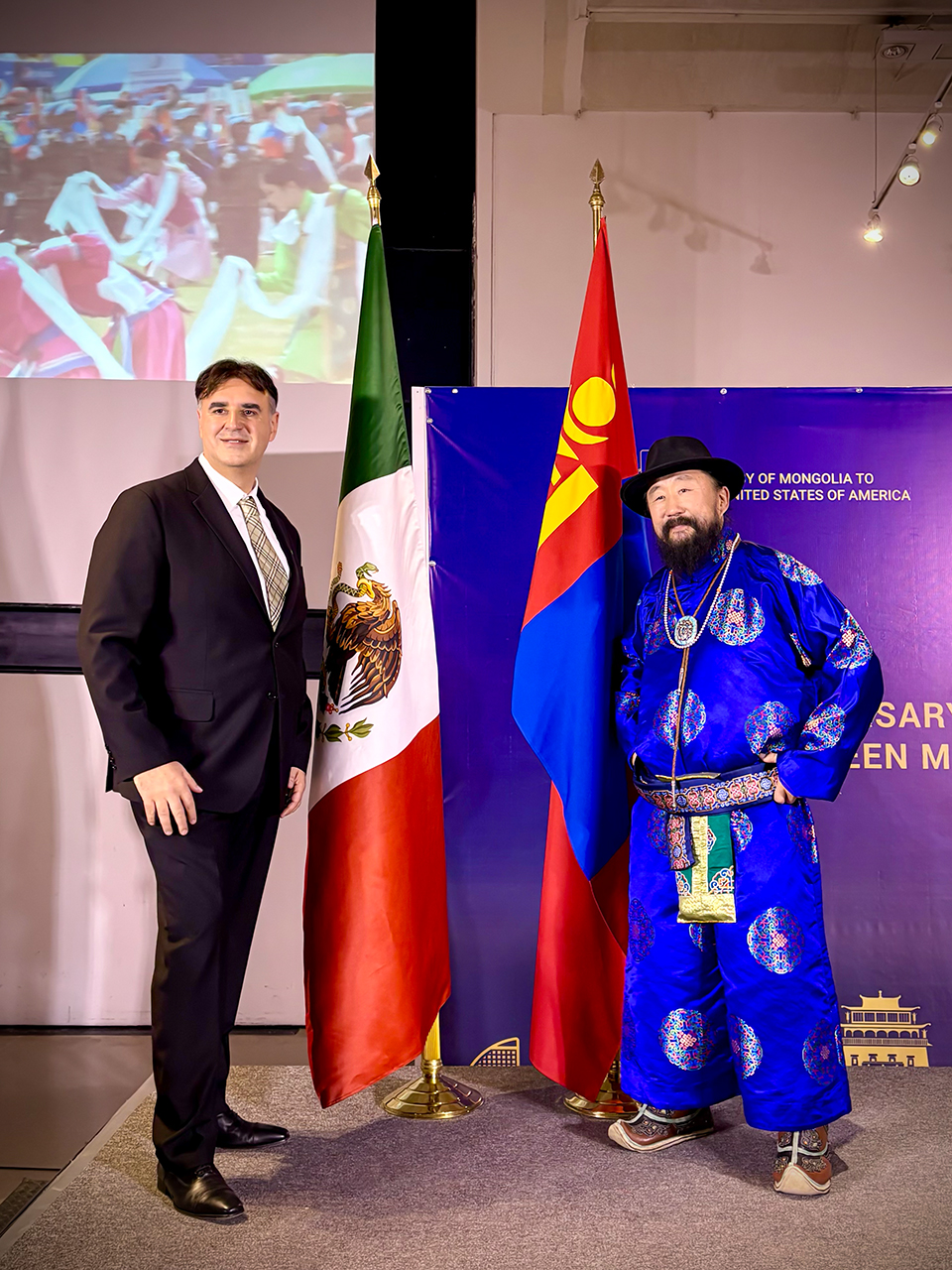 Philippe Paquet and Gankhuyag Natsag, Cultural Envoy of Mongolia, at the diplomatic reception at the National Museum of World Cultures